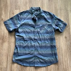 Travis Mathew Blue Green Striped Short Sleeve Button-Down Shirt